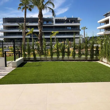 Entre Lagunas Ii Pool&wellness *